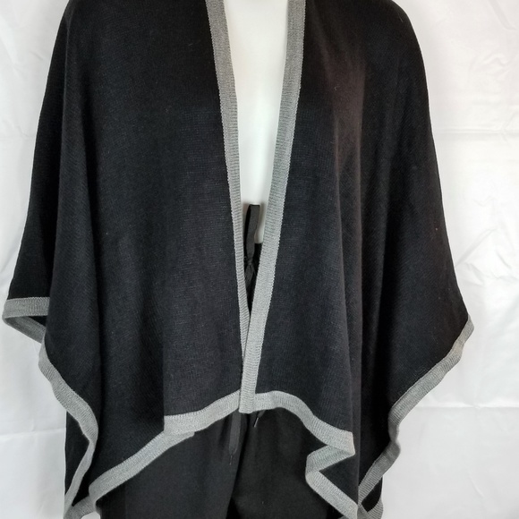Womens Mixit Black Knit Poncho Wrap Gray Trim - Picture 8 of 8